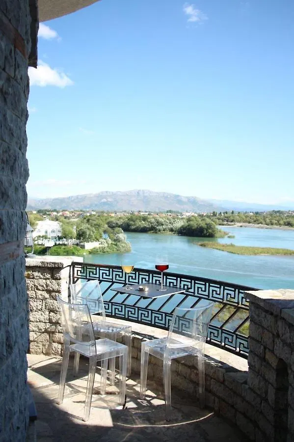 Hotel Iliria Shkodër Bed and breakfast