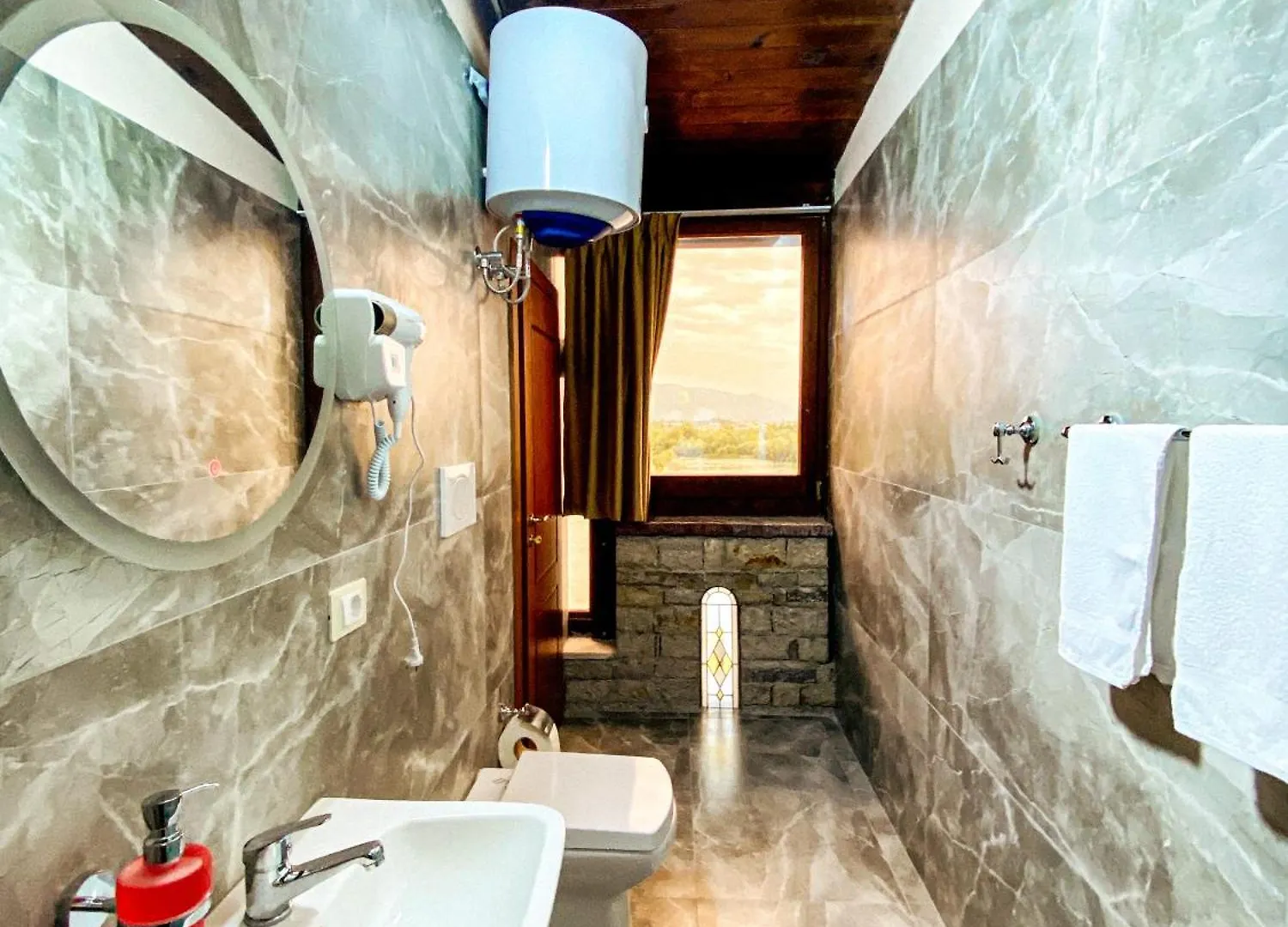 Hotel Iliria Shkodër Bed and breakfast